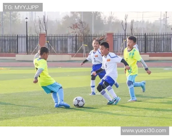 足球星表情传递激情与力量展现绿茵赛场无限魅力